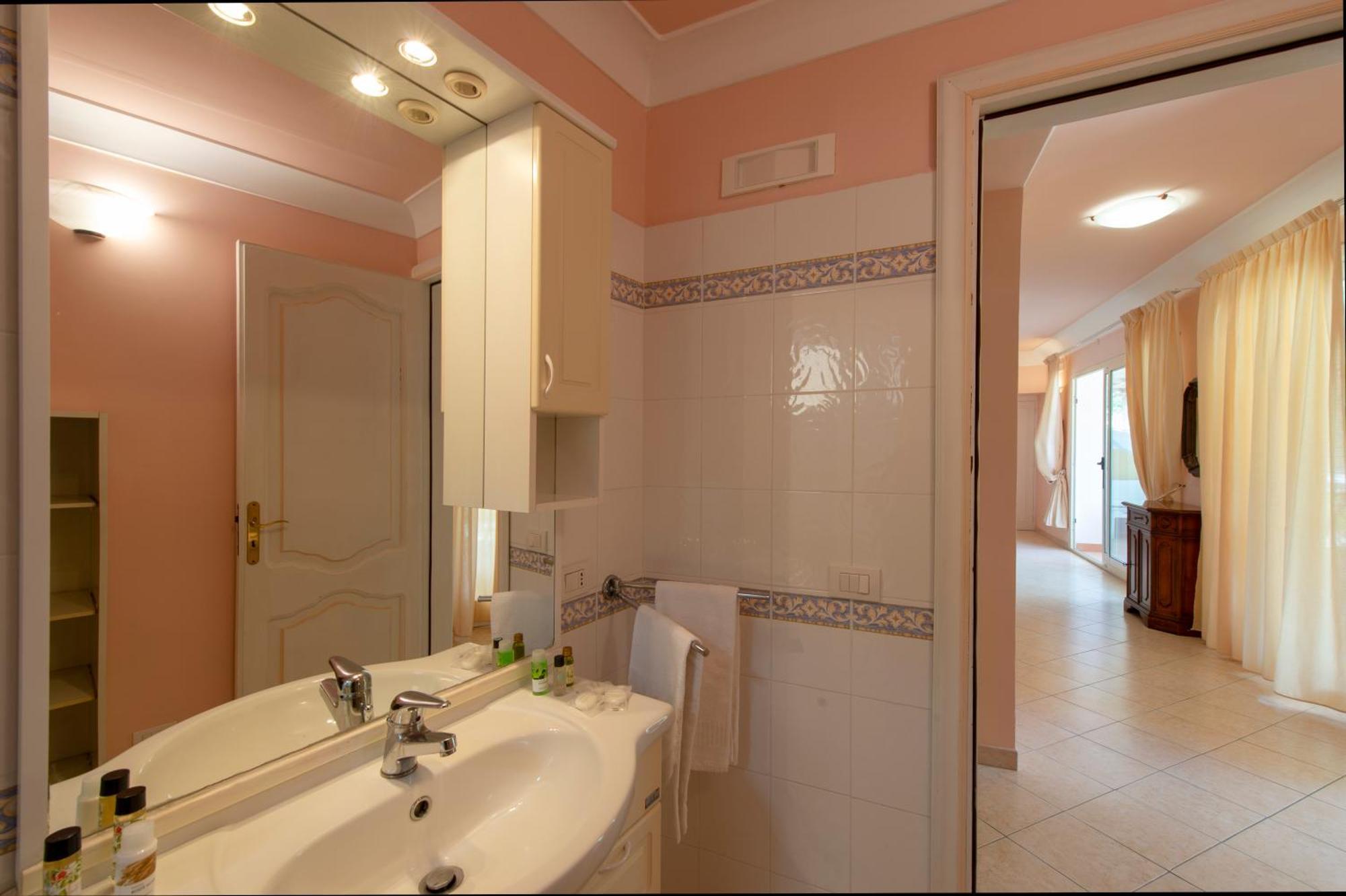 דירות פוזיטנו Casa Le Terrazze מראה חיצוני תמונה